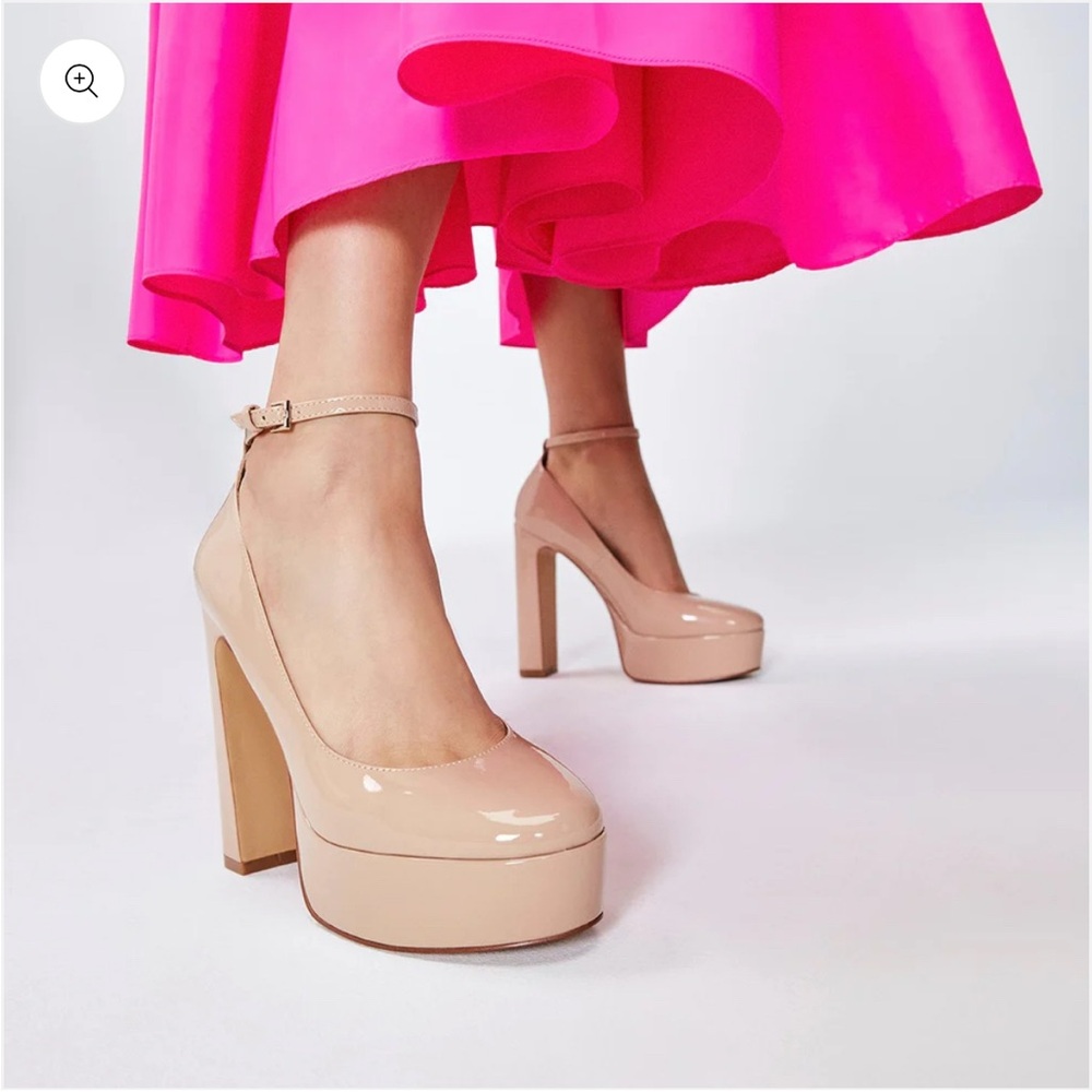 NEW ALDO FONDA   Beige Platform Heels